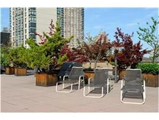 Rented by Douglas Elliman | media 31