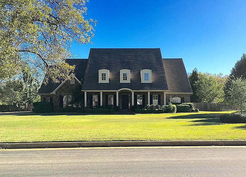 1st image of 116 Pecan Valley Dr