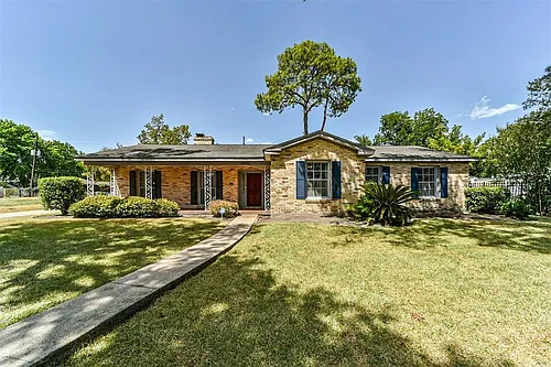3423 Ozark St Photo 1