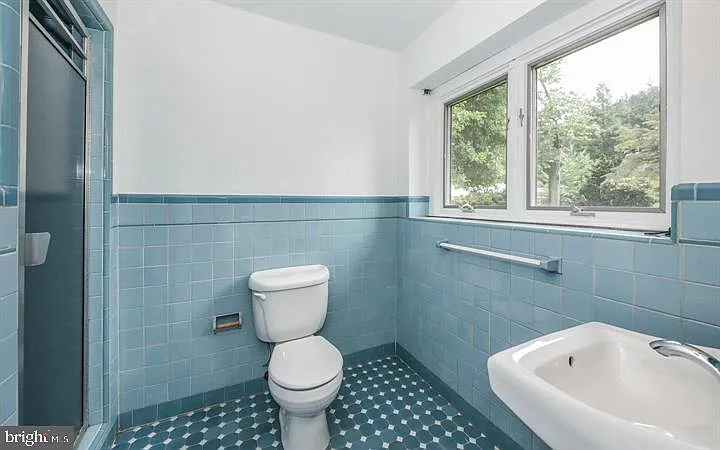8104 Heacock Ln — Photo 18