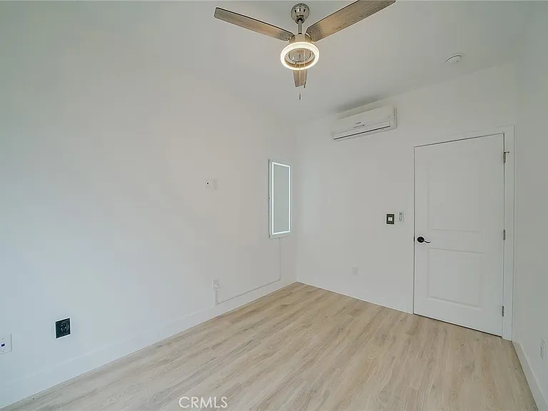 1476 Kenneth Dr — Photo 39