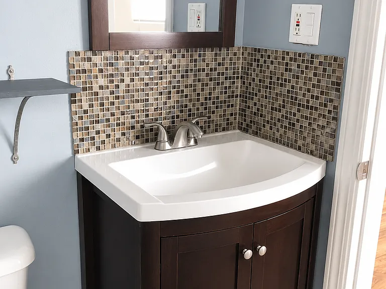 817 S Bedford St #4 — Photo 5