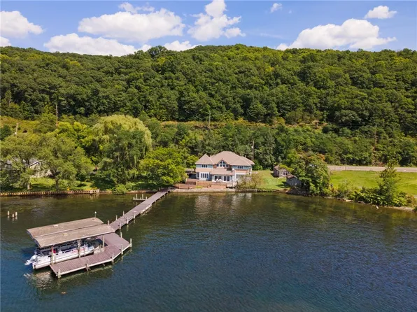 3221 State Route 414, Burdett, NY 14818