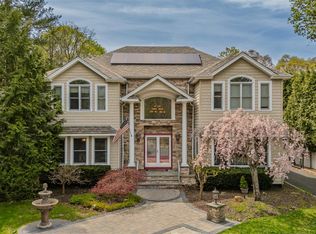 138 Cambon Avenue, Saint James, NY 11780
