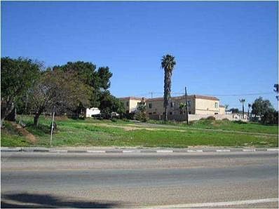1st image of 517 W San Ysidro Blvd