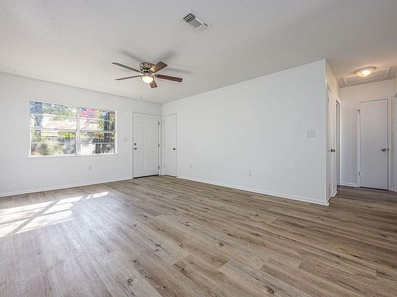 4th image of 1013 Holton Ave APT 1