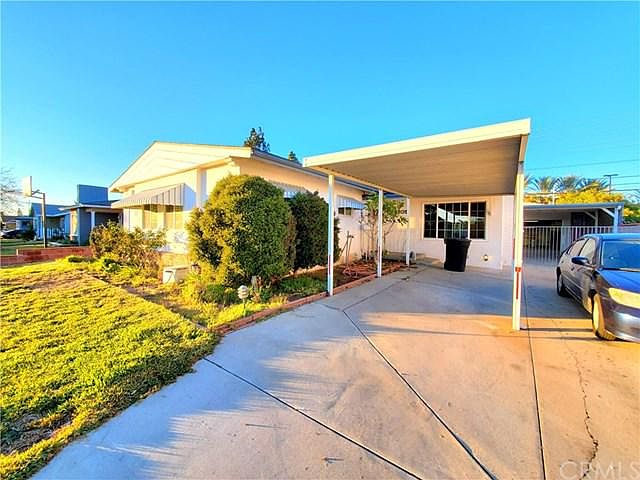 1st image of 1209 E Elgenia Ave