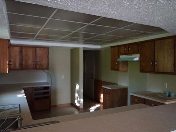 3rd image of 5319 Cypress St