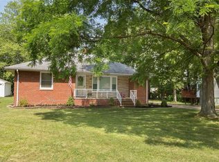 6454 Barton Rd, North Olmsted, OH 44070