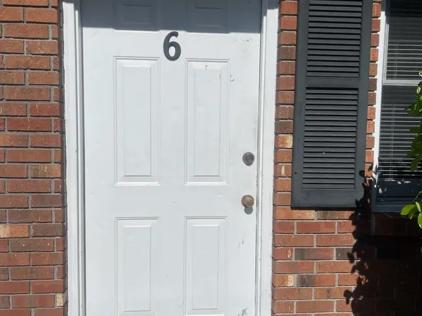 2915 S Greenwood Dr APT 6, Johnson City, TN 37604