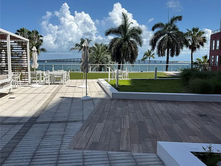 1541 Brickell Ave #A3101 — Photo 31