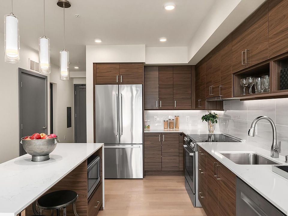 1st image of 11903 NE 128th St #105