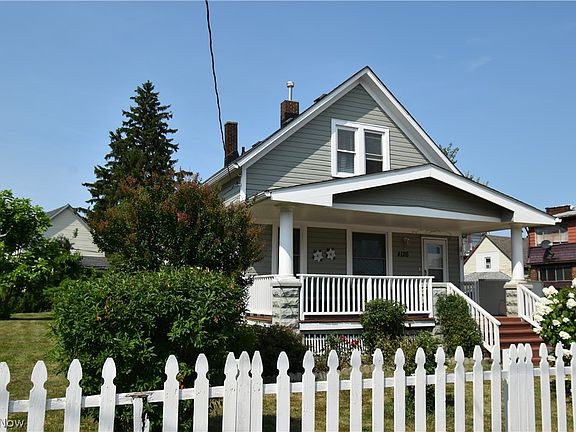 3rd image of 4126 Poe Ave