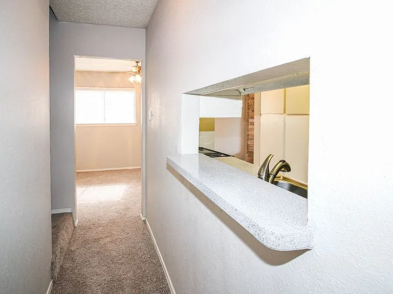 Abode — Photo 9