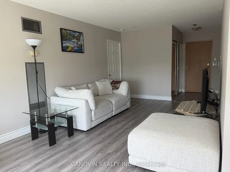 55 Elm Dr W #1401 — Photo 2