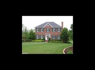 8052 Glengarriff Rd, Clemmons, NC 27012