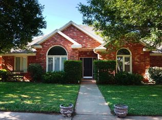 5917 83rd St, Lubbock, TX 79424
