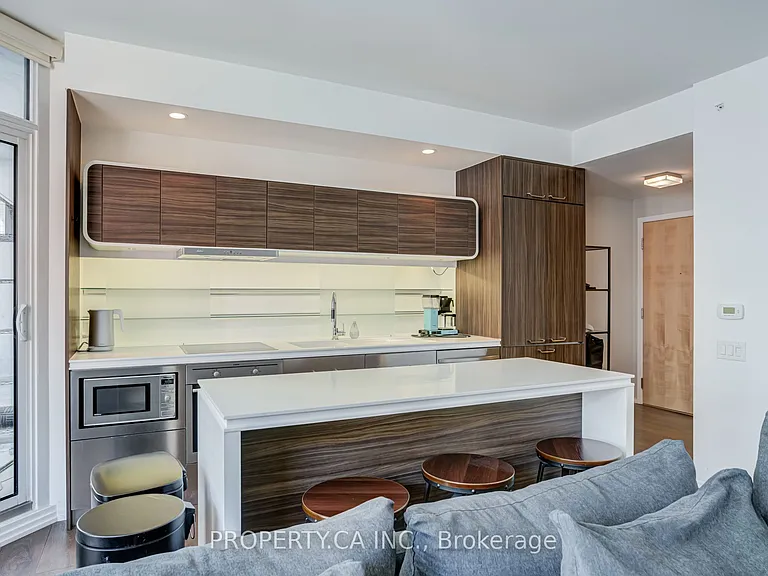 45 Charles St E #502 — Photo 6