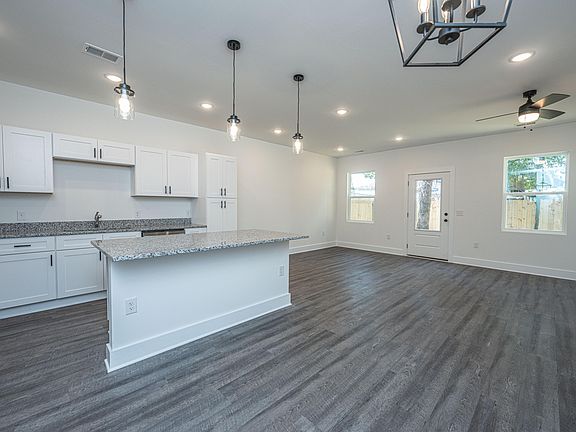 5th image of 4233 Barnwell Ave