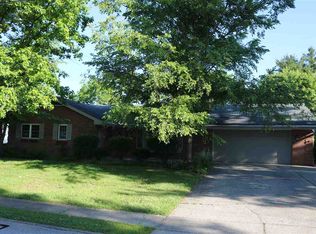 1086 Blossom Dr, Highland Heights, KY