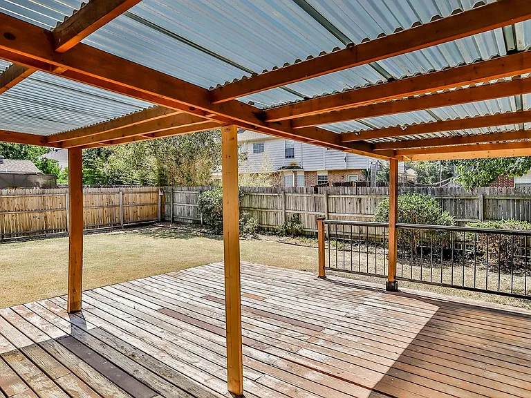 5504 Big Bend Dr — Photo 21