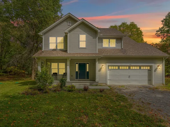 273 Hyatts Rd, Delaware, OH 43015