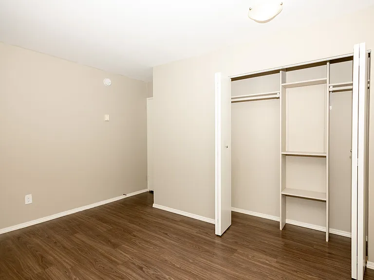 2331 Pembina Hwy — Photo 15