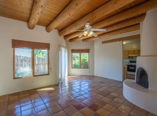3223 La Paz Ln, Santa Fe, NM 87507