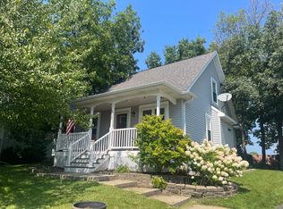 369 Chalmers Ln, Howell, MI 48843