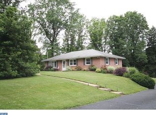 789 Vaughn Rd, Pottstown, PA 19465