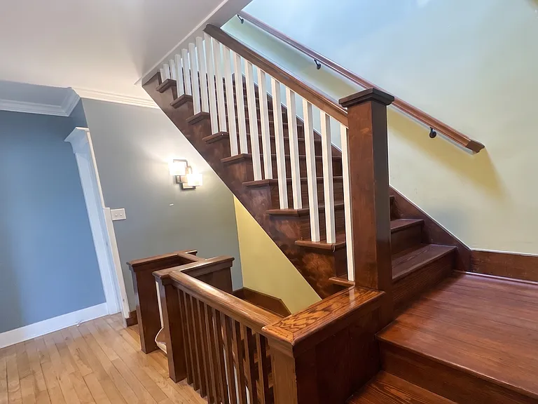4018 Ingersoll Ave — Photo 9