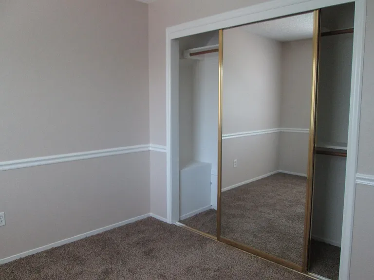 3615 Abbott Dr — Photo 14