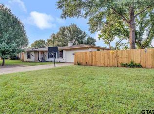 2101 Airline Dr, Tyler, TX 75701