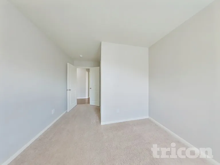 2321 Oyster Bay Ave — Photo 10
