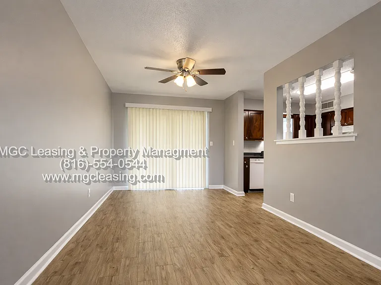 10211-10213 E 78th St — Photo 9