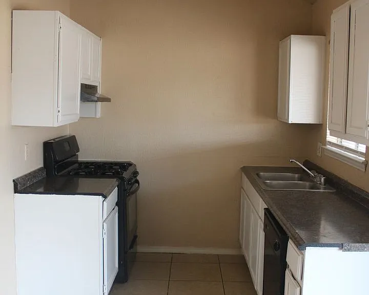 11500 Bob Mitchell Dr — Photo 5