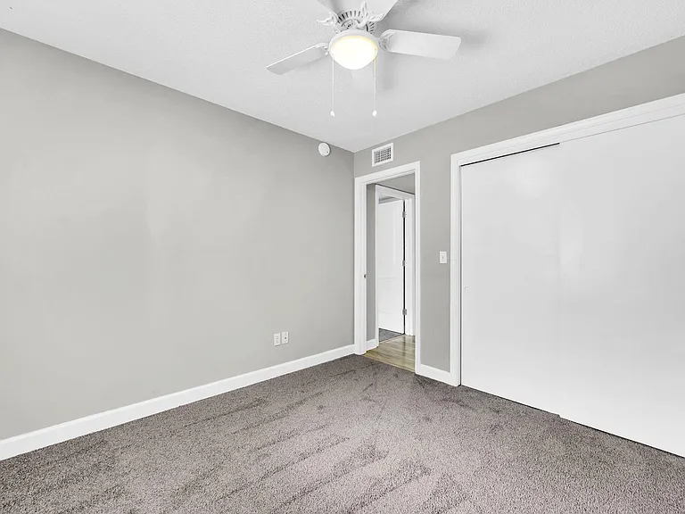 3930 Balsam Dr — Photo 26