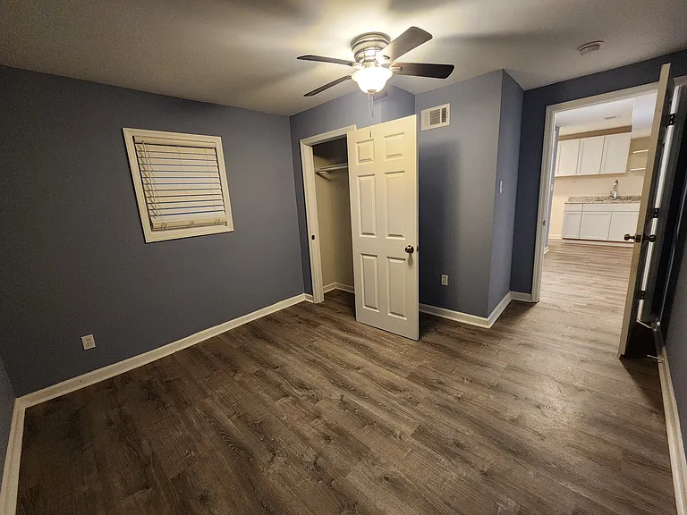 1603 Richards St — Photo 10