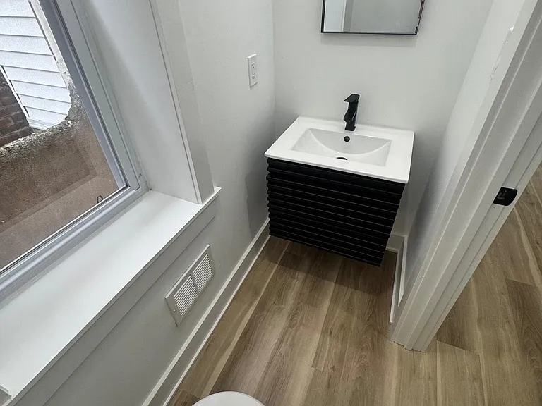 2236 Moore St #1 — Photo 6