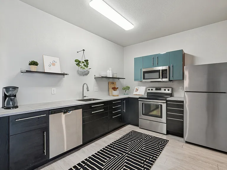 2-bed Kitchen - Red table
