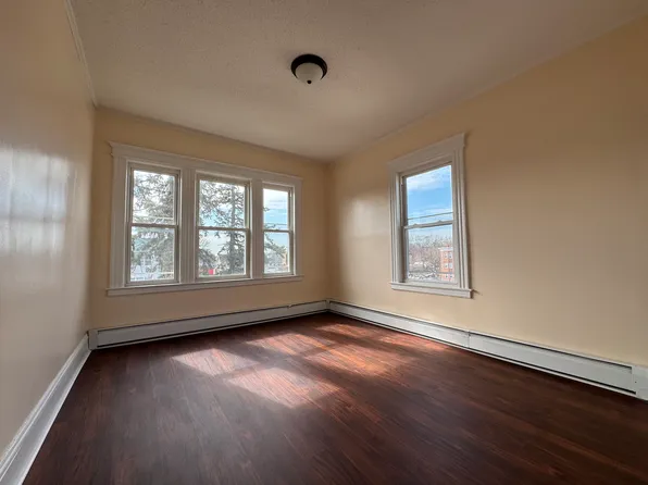 64 Shultas Pl Floor 3, Hartford, CT 06114