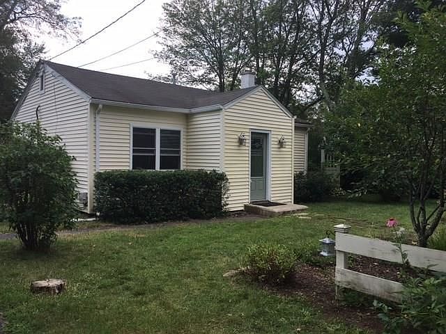 1st image of 74 Latham Dr