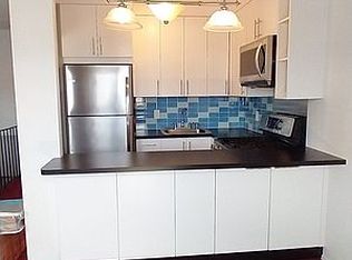 33-17 14th St #3, Astoria, NY 11106