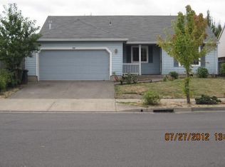 243 Harvard Dr, Woodburn, OR 97071