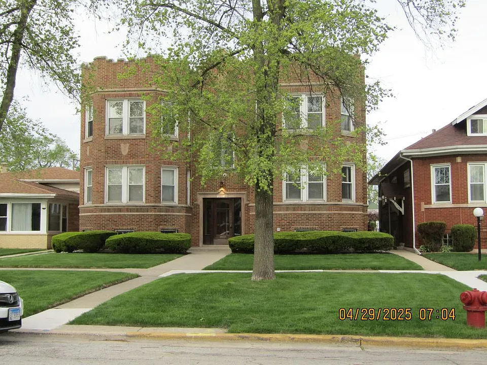 7730 S Michigan Ave #1