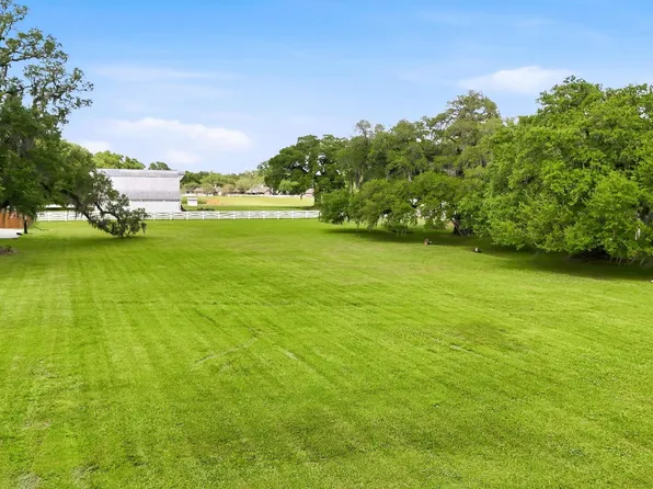 37480 Duplessis Rd, Prairieville, LA 70769