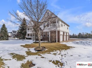 29104 Philadelphia Dr, Chesterfield, MI