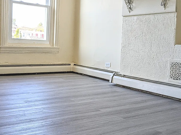 730 Kohn St #2 — Photo 9