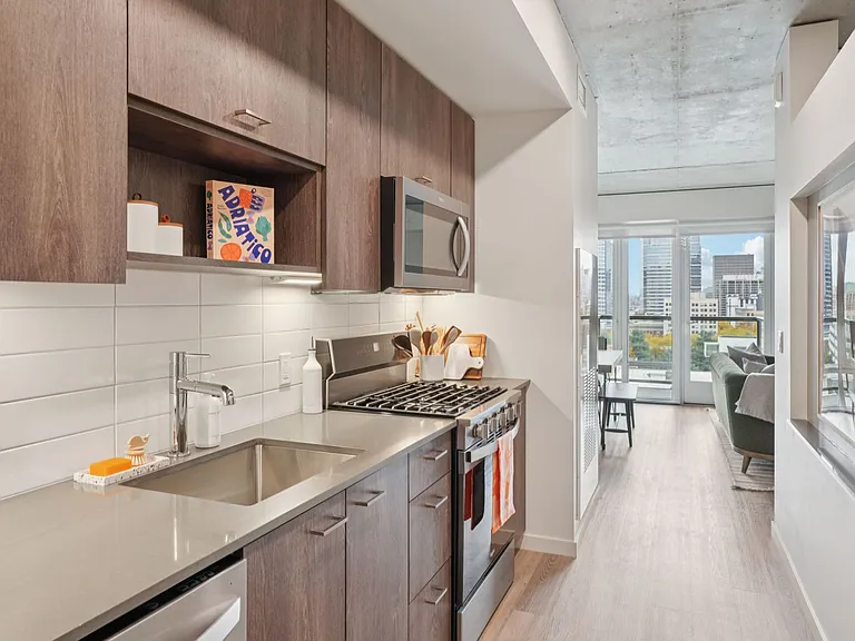 Byline Apartments — Photo 6