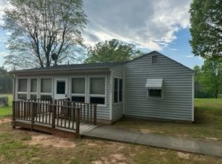 4493 Horseshoe Rd, Danville, VA 24541